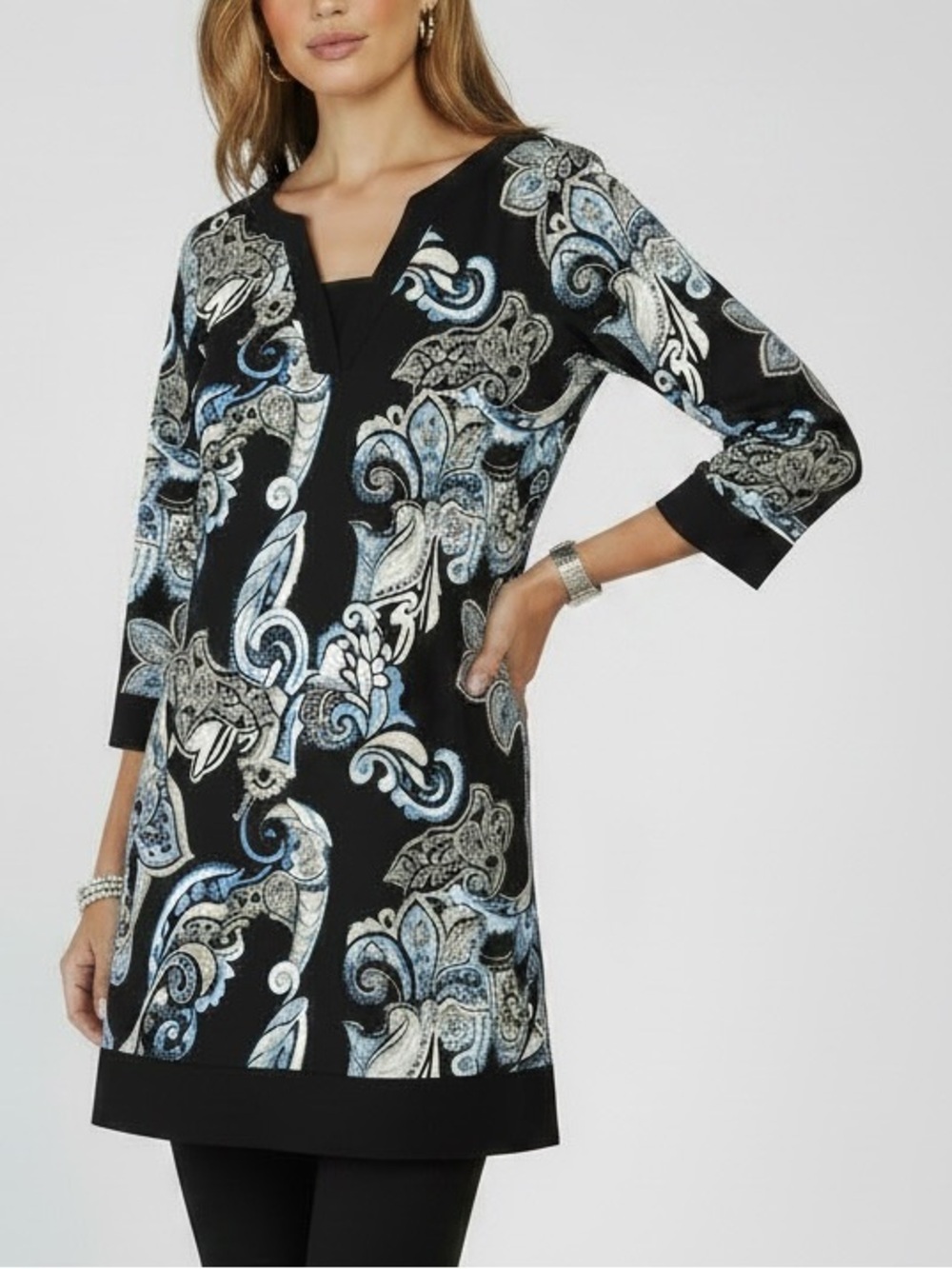 NWT WHBM Black Paisley Notch Neck 3/4 Sleeve Long Tunic Blouse Size Medium